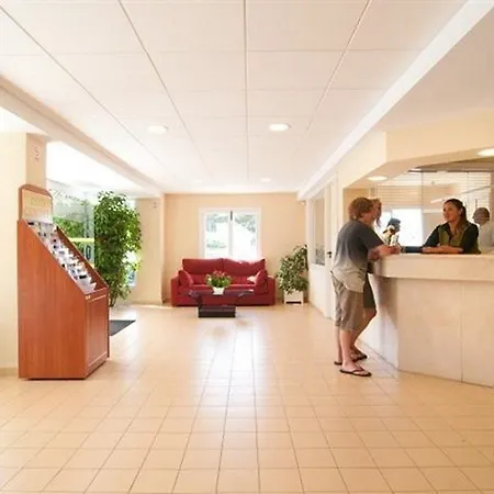 Montesol Guest house 2*