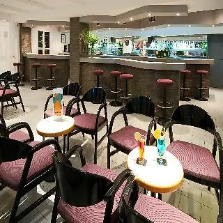 Pensión Montesol 2*